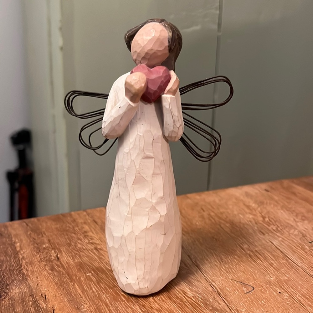 Willow Tree • Angel of the Heart